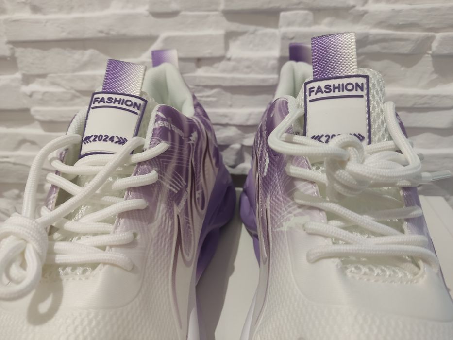 Buty sportowe damskie 42 (26,5 cm)