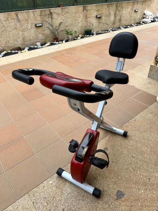 Stationary Bike64585491787906121