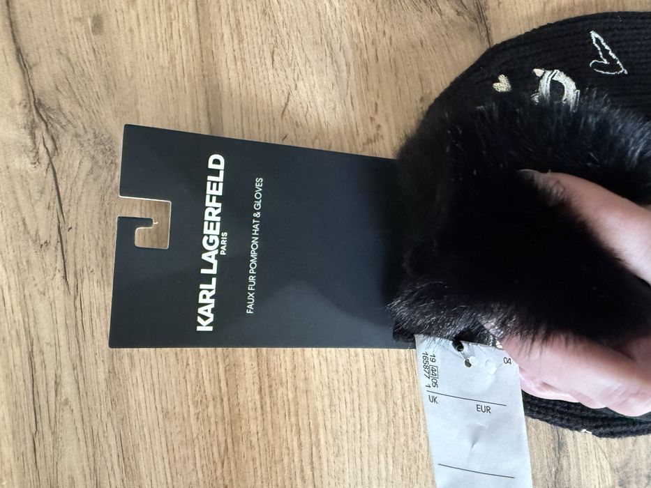 Комплект шапка рукавиці KARL LAGERFELD
