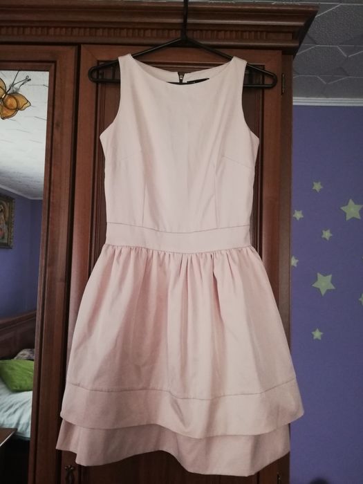 Sliczna elegancka sukienka Roco rozm 34
