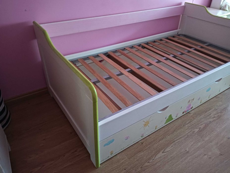 Cama estúdio dupla + mesa cabeceira