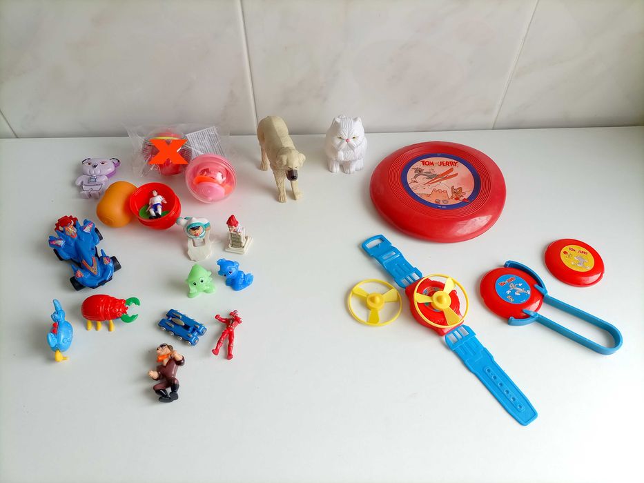 Various collection dolls, Tom & Jerry and others64586088614657120