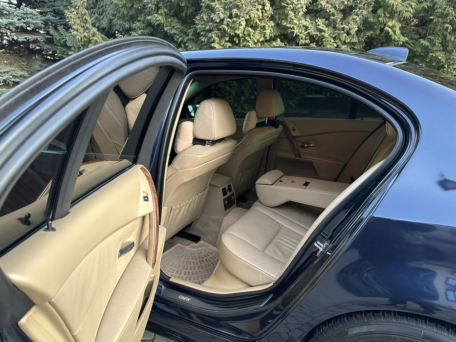 Бмв е60.              .