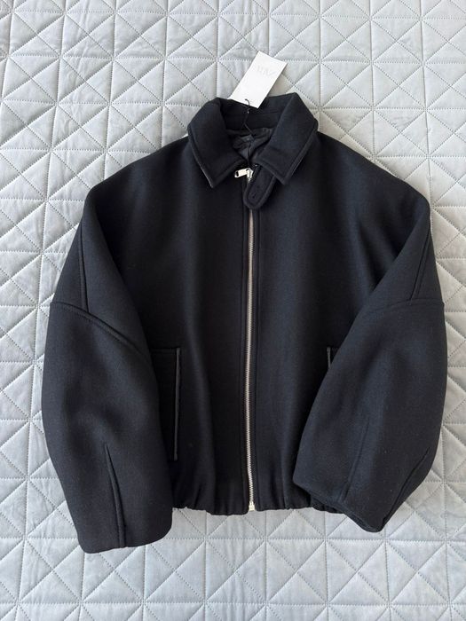 Стильний бомбер, куртка вовна Zara. Чорний