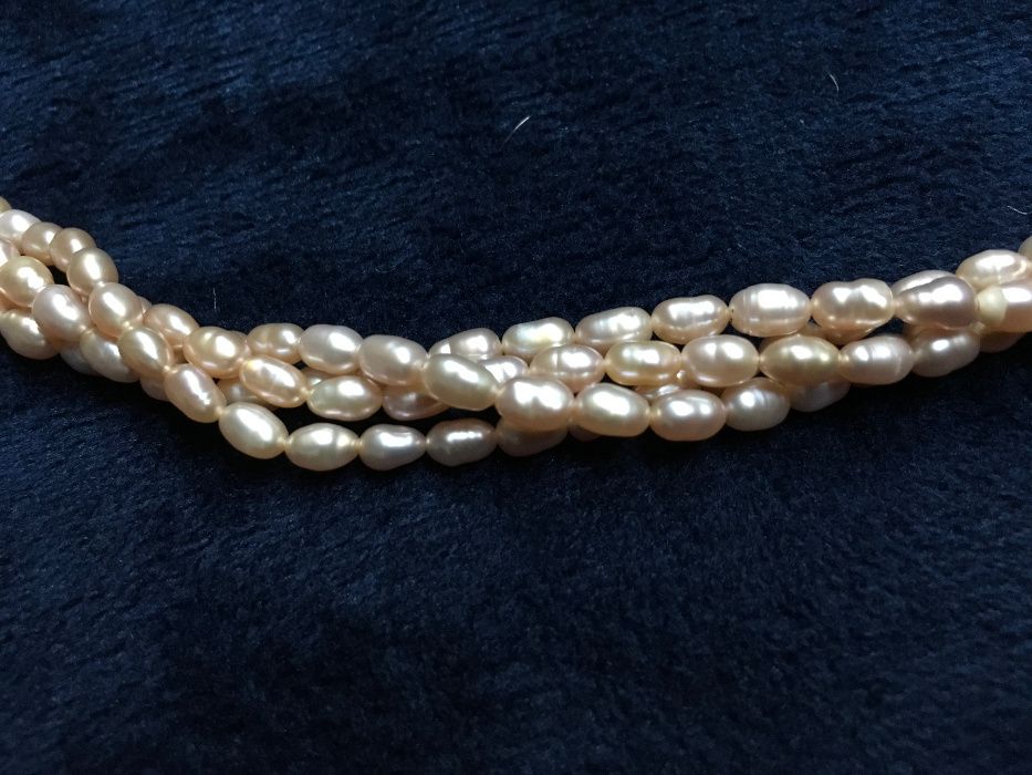 Colar de pérolas barrocas japonesas com fecho em ouro de 14k