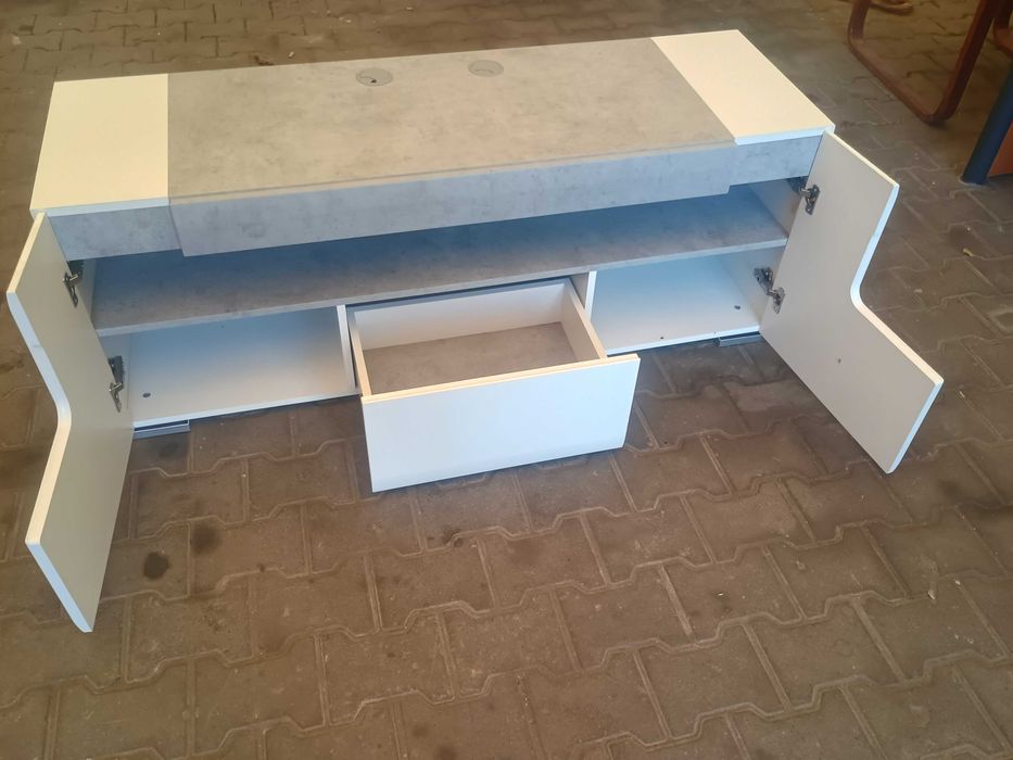 Szafka RTV pod telewizor konsolę