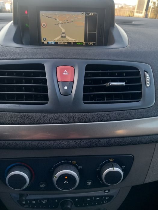 Renault megane 1.5dci 5lugares 2011