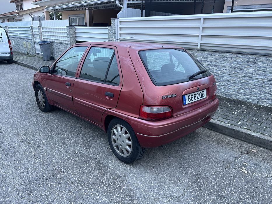 Vendo cotroen saxo 1.1 com 25 anos em estado excelente motor