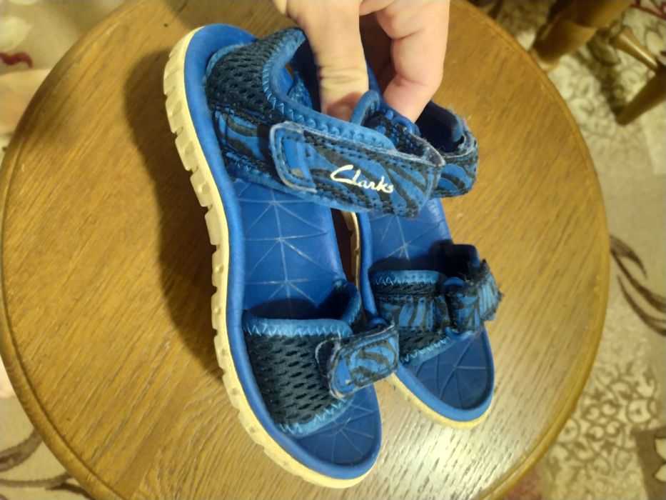 Дитячі сандалі Clarks, розмір 28,5Євро, на ніжку 17,2см