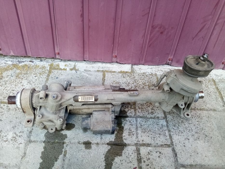 Рульова рейка на фольцваген кадди і ще багато запчастин до фольцваген