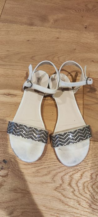 Sandałki dziewczęce/damskie 39