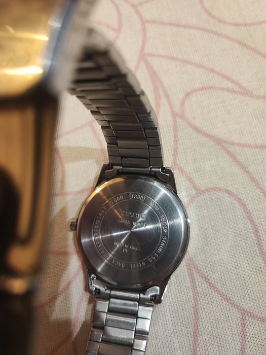 Zegarek casio kwarcowy
