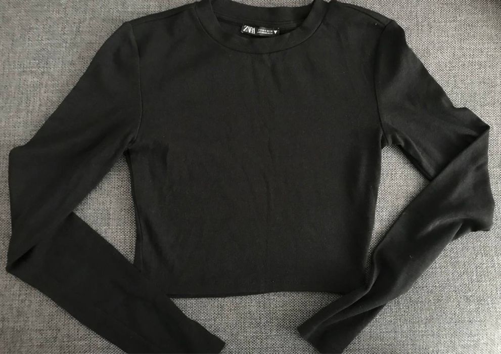 Топ чорний розмір xs-s