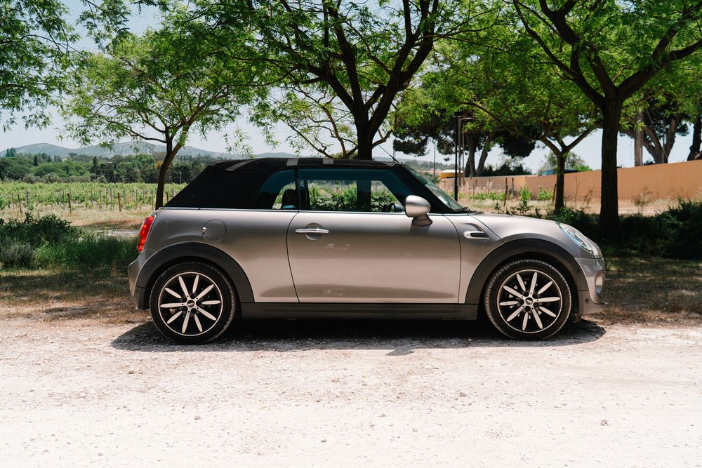 Mini cooper D cabrio automatico510064354688378884