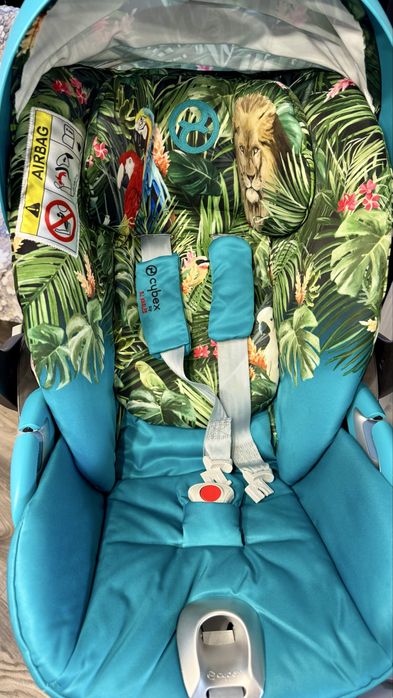 Автокрісло Cybex Cloud z i-size DJ Khaled з адаптерами