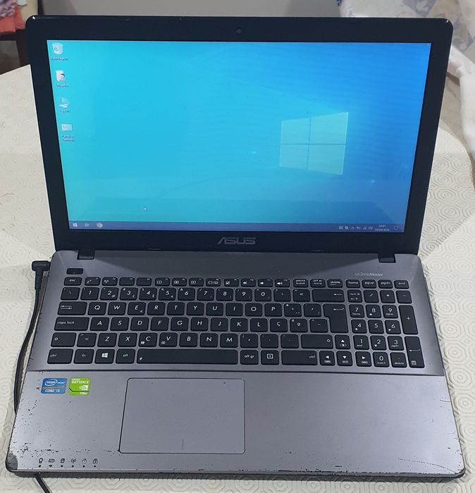 Asus K550C – O Guerreiro de Secretária (SSD + Win 10 Limpo!)