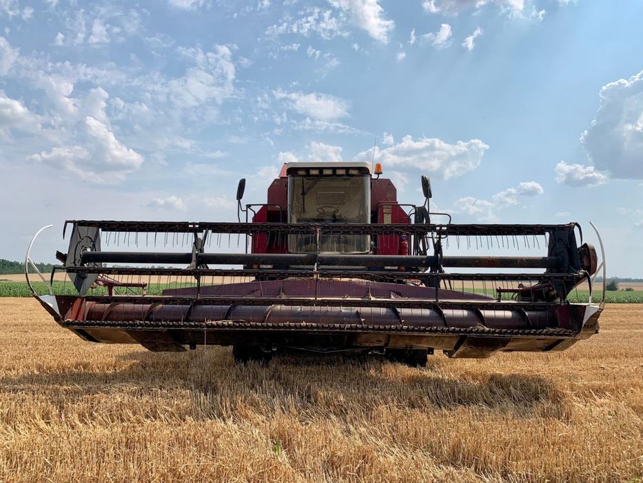 Продам комбайн Палєссє КЗС 1218