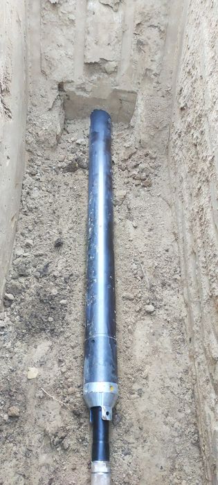 Usługi minikoparką, wiertnica, minikoparka, koparka, przeciski kretem