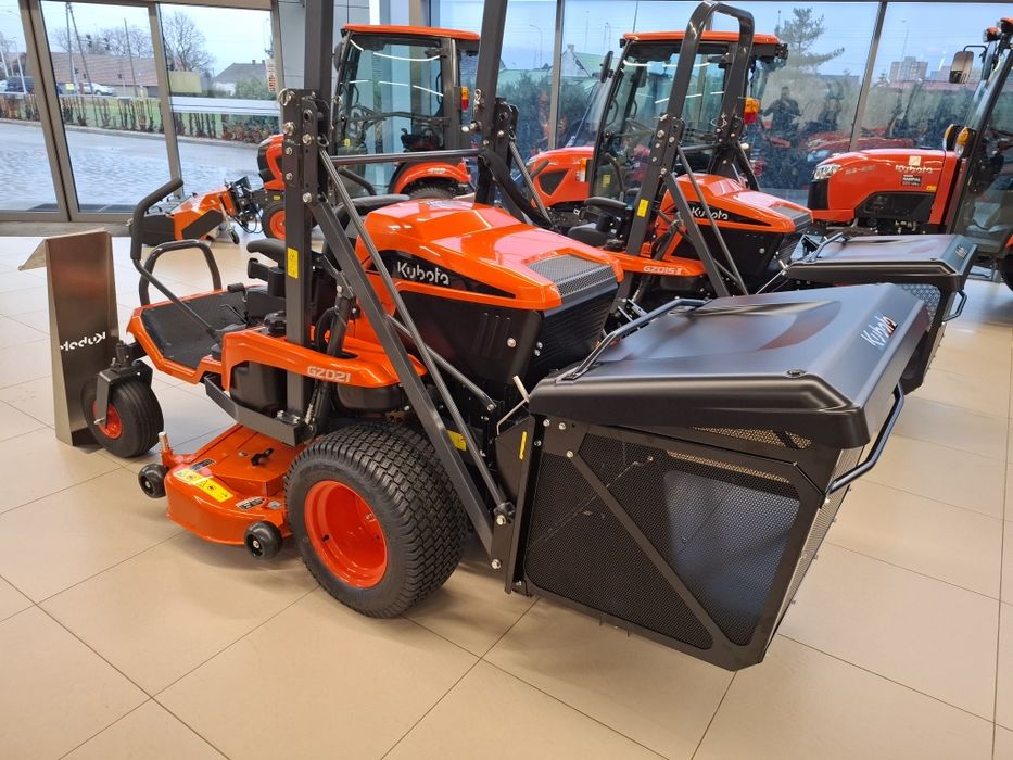 KUBOTA GZD21-IIHD Kosiarka, górny wysyp, Promocja 0%