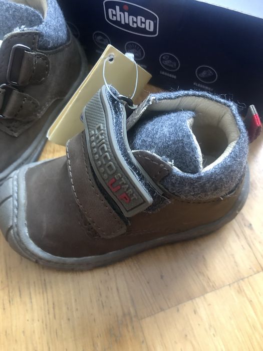 Botas Chicco para bebé novas, com etiqueta e caixa