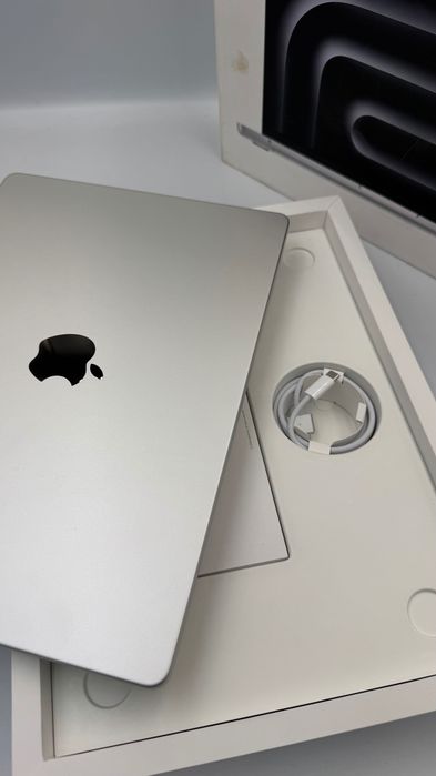 Apple MacBook Pro 14" M5 Pro 24/1TB Silver (MGDN4) 2025