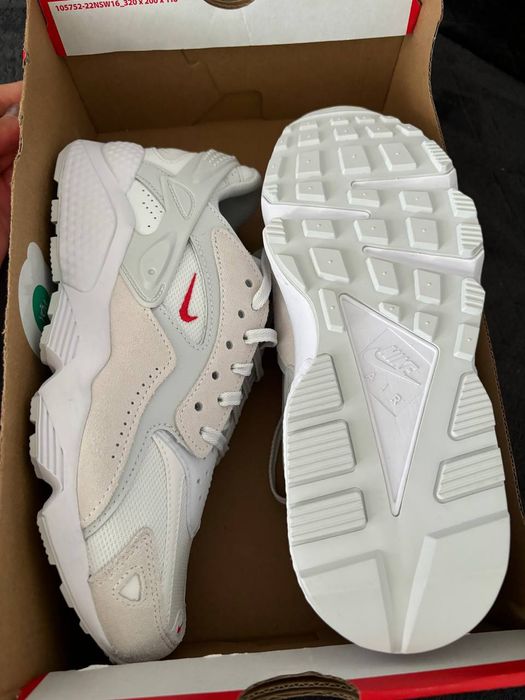 Нові оригінальні Nike Air huarache  runner 39 розміру