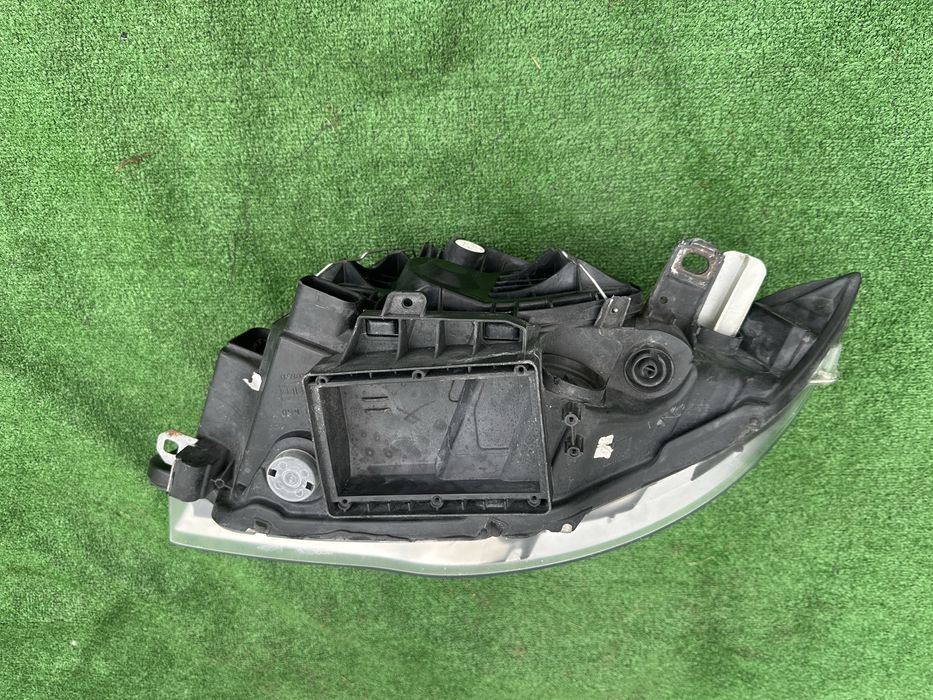 Lampa przód przednia prawa BMW 1 E87 E88 LIFT