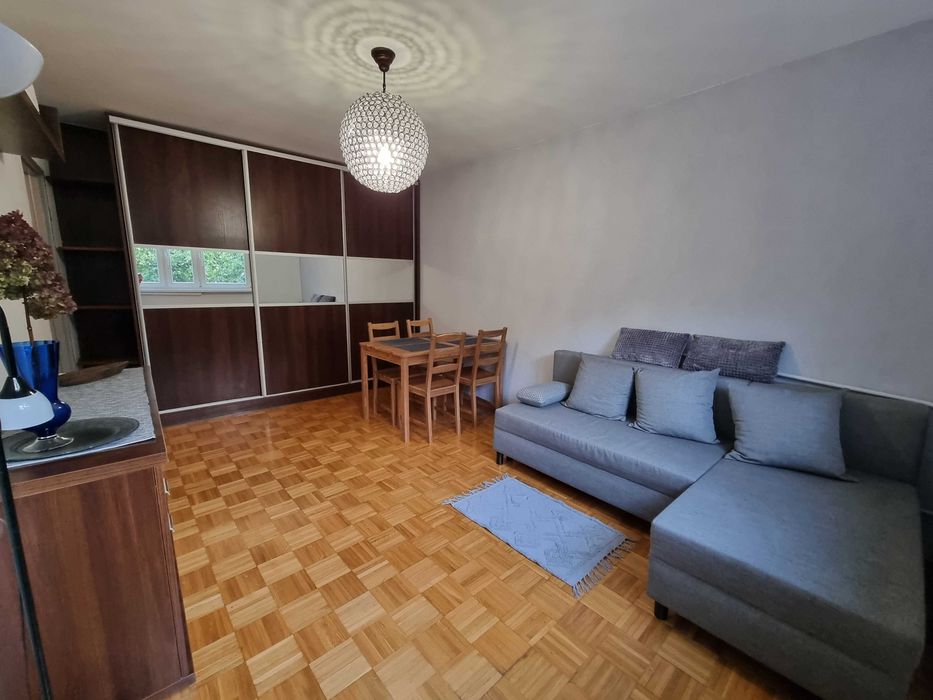 POMORSKA, 2 pokoje + osobna kuchnia, 37 m2, parking, idealne dla pary studentów