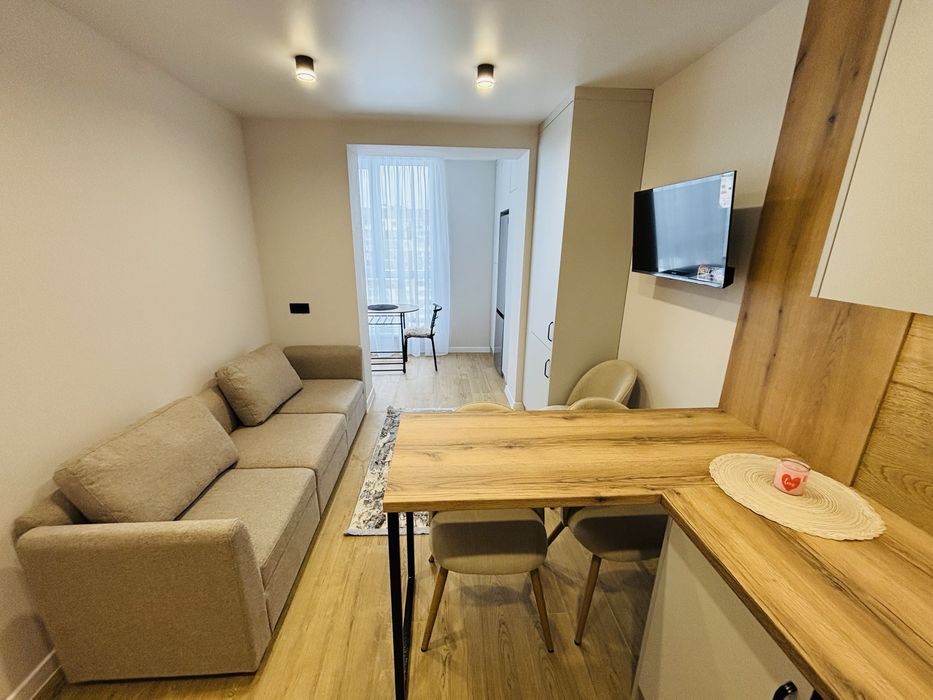 Продаж однокімнатної квартири з ремонтом ЖК « Рідний дім».