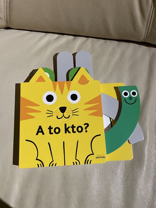 A to kto? Książeczka z ruchomymi obrazkami aktywizująca dla malucha