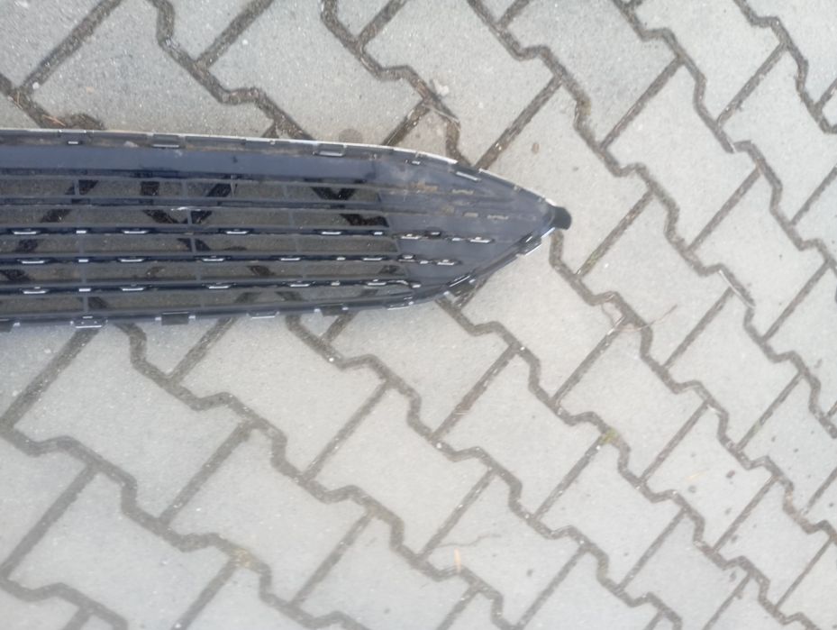 Grill atrapa chłodnicy Zderzaka przedniego przód Ford C-Max MK2 Lift