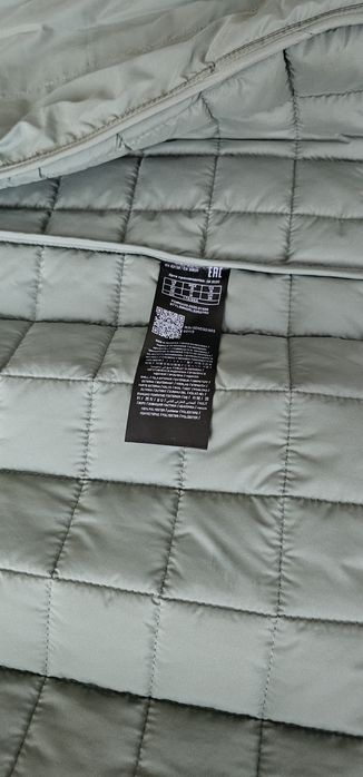 Sprzedam nową kurtkę puchową Gues