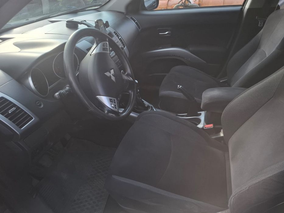 Mitsubishi Outlander II 4x4 2.0 TDI 140km