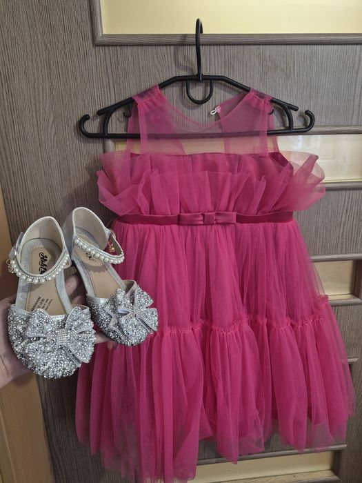 Платье праздничное,сукня для дівчинки