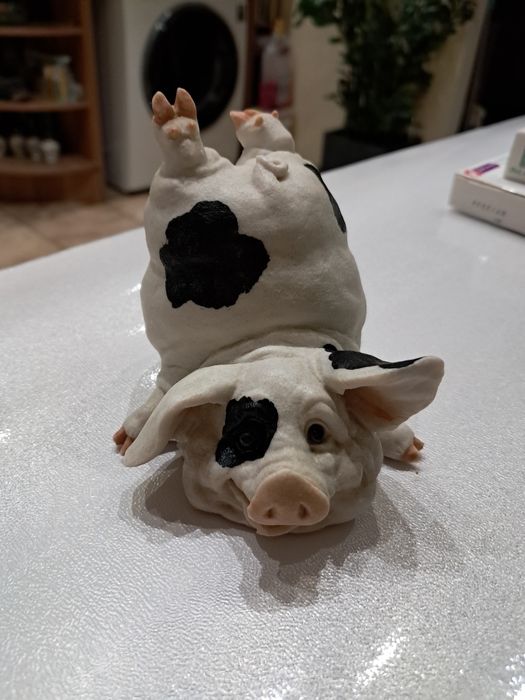 Статуэтки поросят