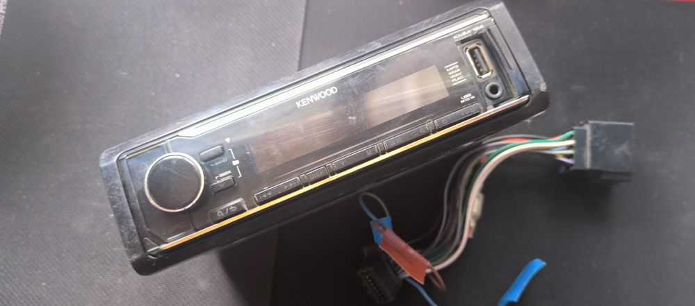 Автомагнітола Kenwood