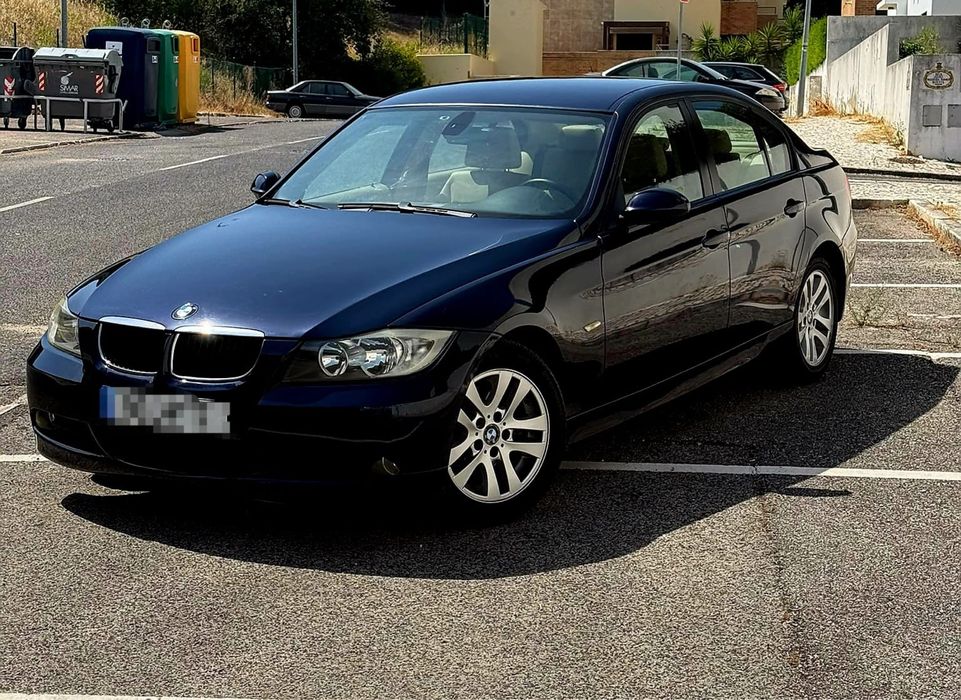 BMW 320