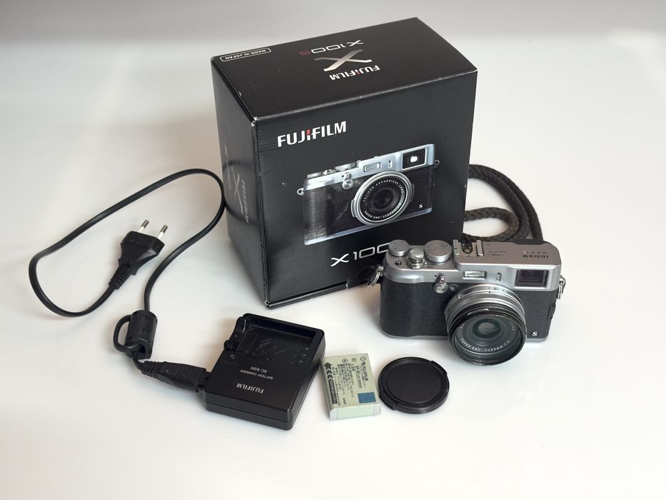 Aparat Fuji x100s