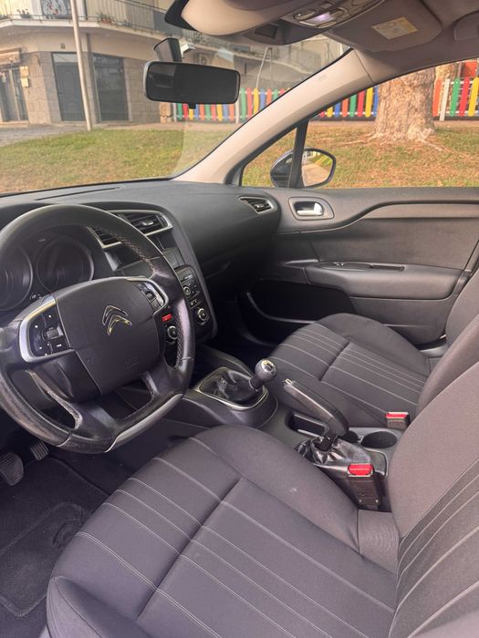 Citroën C4 — fotografia 5