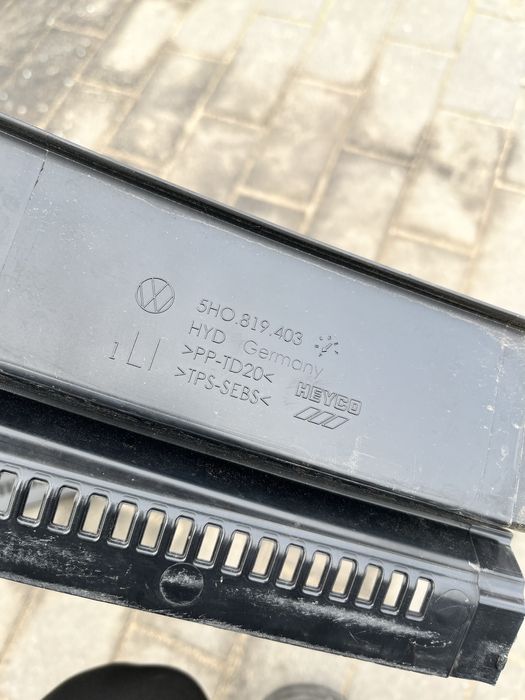 Podszybie VW Golf VIII