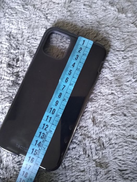 Etui na telefon iPhone 11