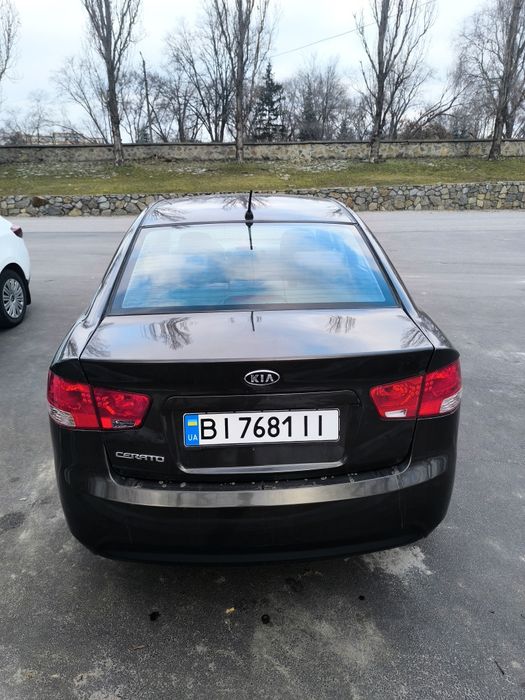 КІА cerato 2012.