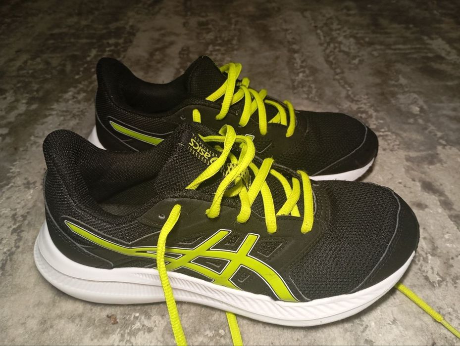 Кросівки ASICS Jolt 4 36р 23,5см