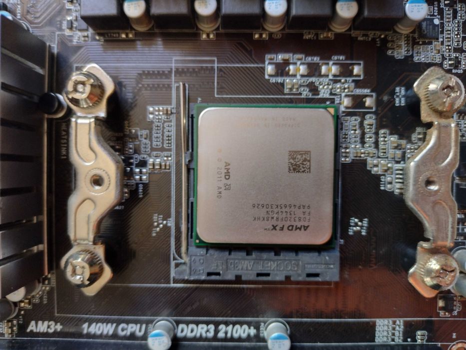 комплект ASRock 990FX + AMD FX 8320 + 16GB DDR3 RAM