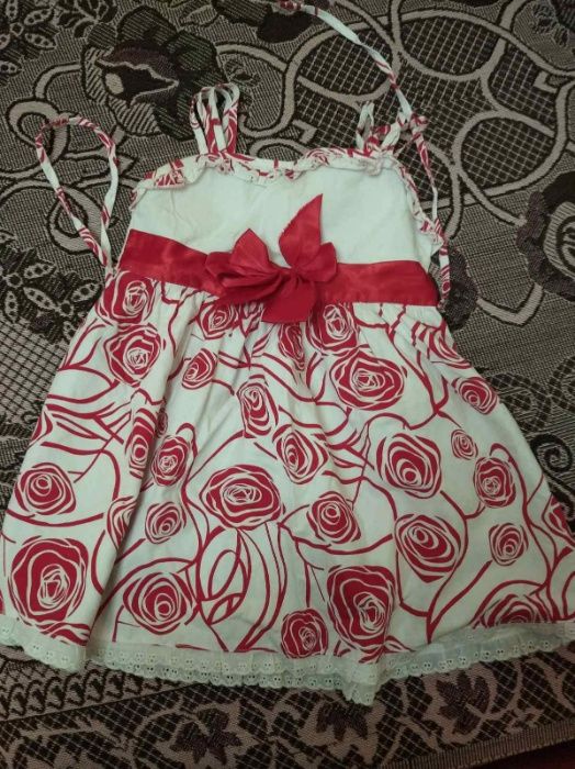 Нарядное платье  Сарафан