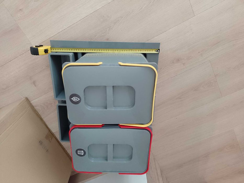 Komplet plastikowych koszy