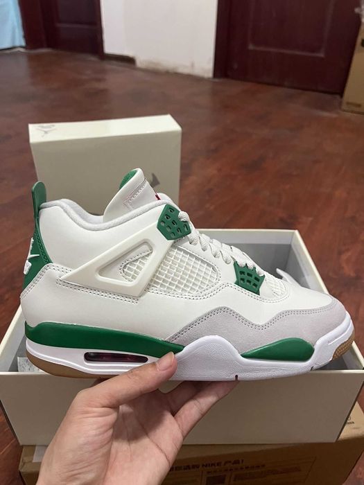 Jordan 4 Retro SB Pine Green Rozmiar  45