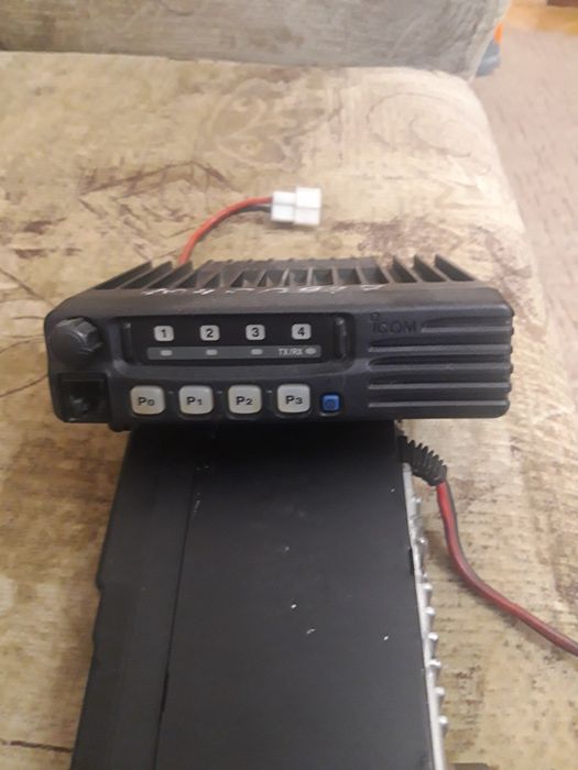 Рація радіостанція трансівер icom ic f320-6