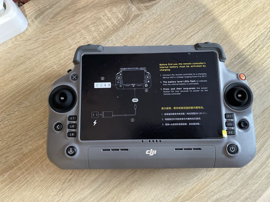 Пульт.   DJI новий