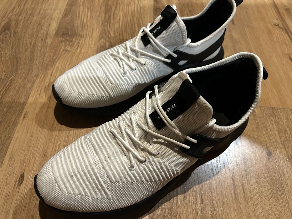Sneakersy Kazar 44 stan bdb